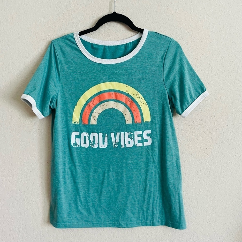 Teal 'Good Vibes' tee size S casual streetwear everyday summer tee rainbow